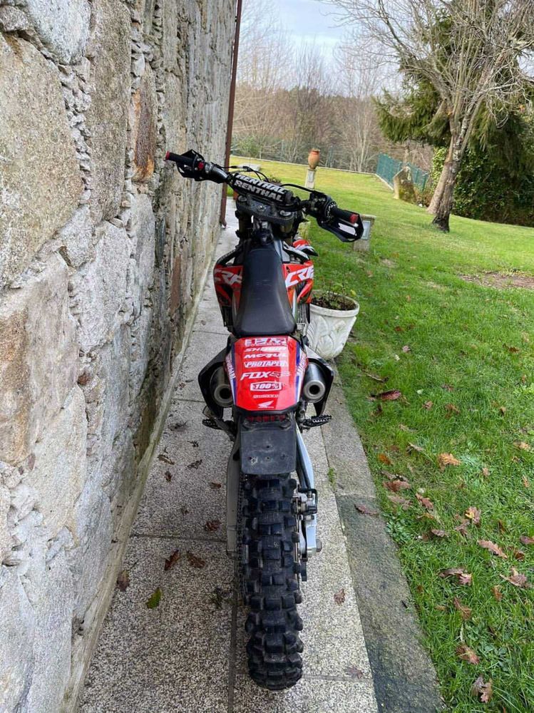 Honda CRF 250R Matriculada