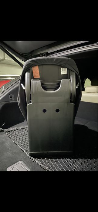 Дитяче автомобільне крісло Chicco