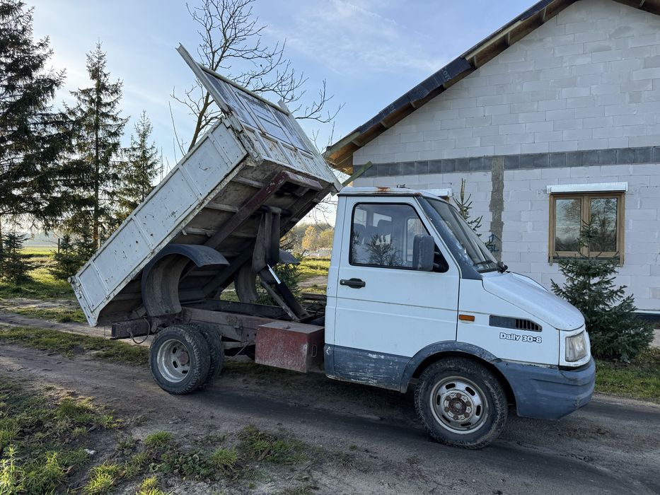 Iveco Daily 30-8 wywrotka kiper skrzynia paka