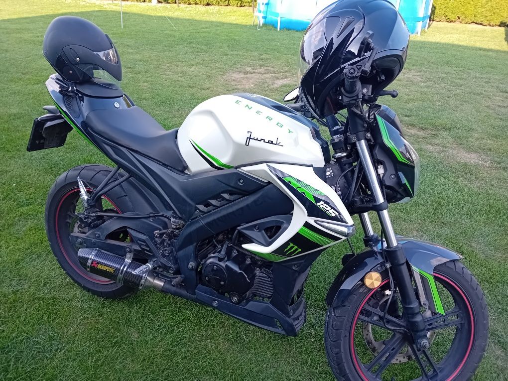 Motor Junak NK 125