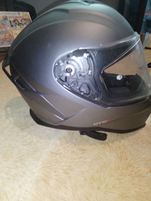 Capacete CMS rigorosamente novo