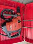 Młot kująco-wiercący firmy HILTI