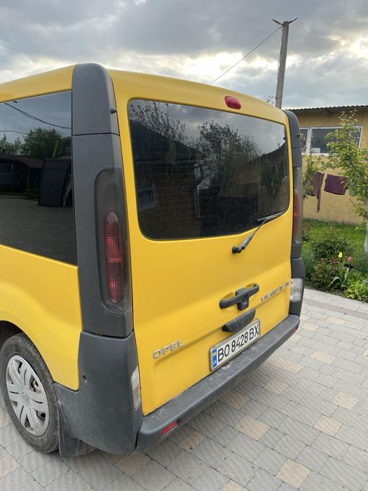 Продається бус в хорошому стані