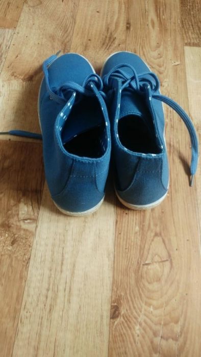 Buty za kostkę trampki Nylon Red z CCC