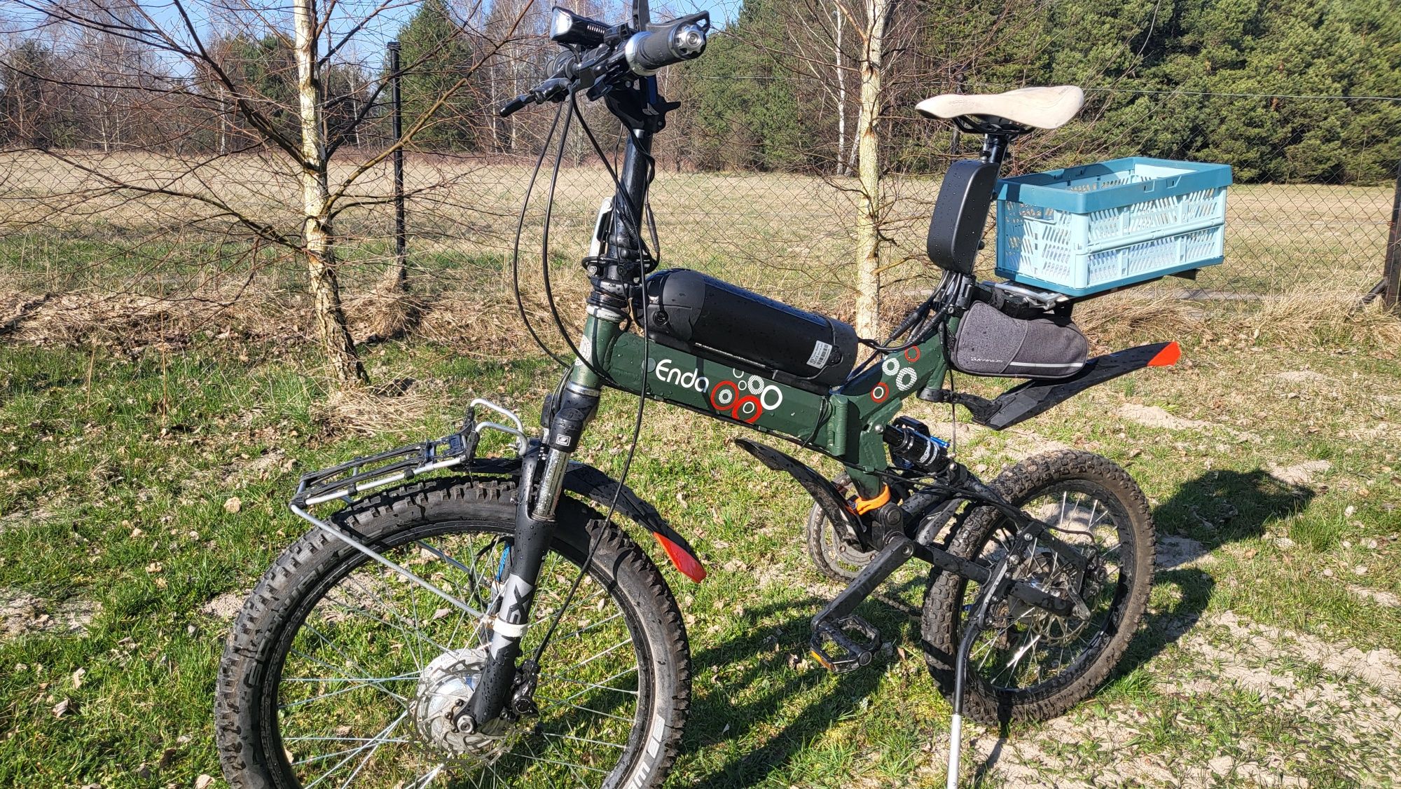 Rower z napędem elektrycznym 250W .