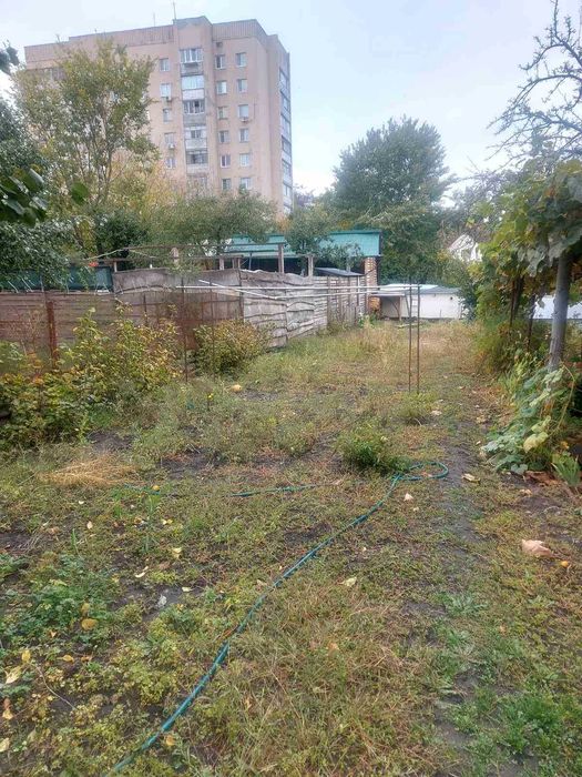 Продам частину будинку по вул.Припортова (поряд з бульв. Шевченка)