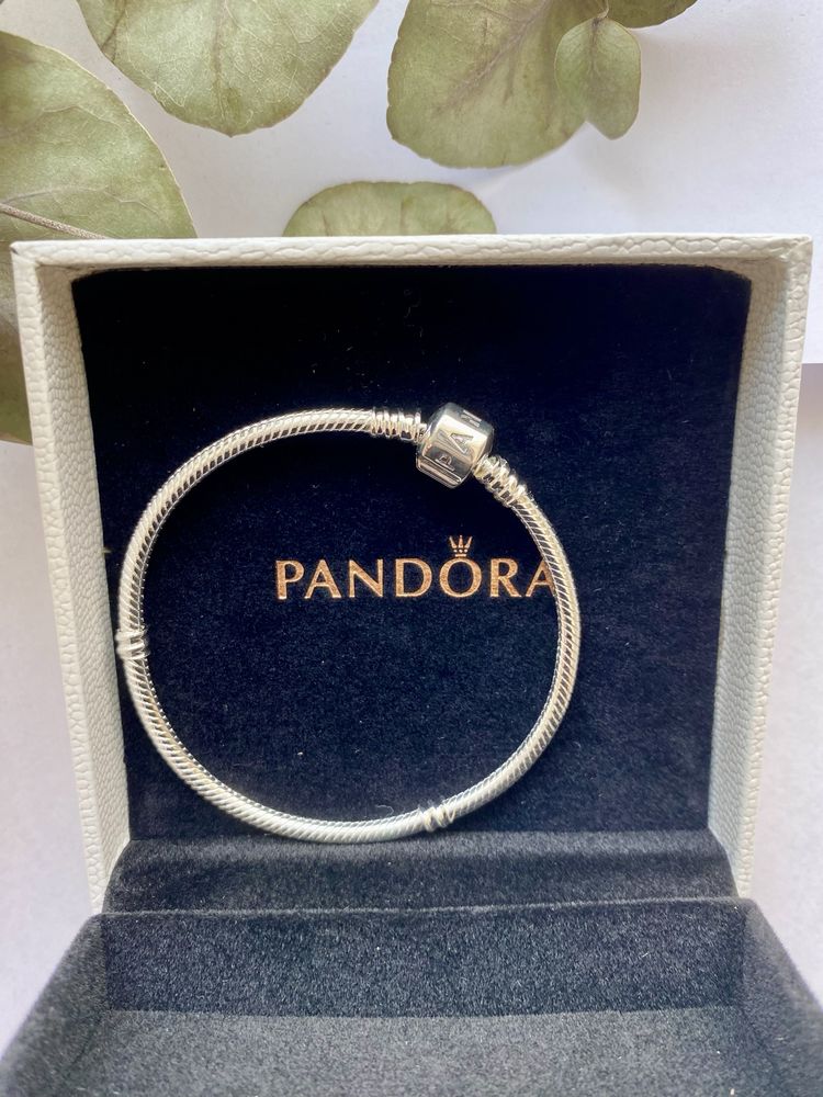 Bransoletka PANDORA Moments 20 cm S925 w pudełku