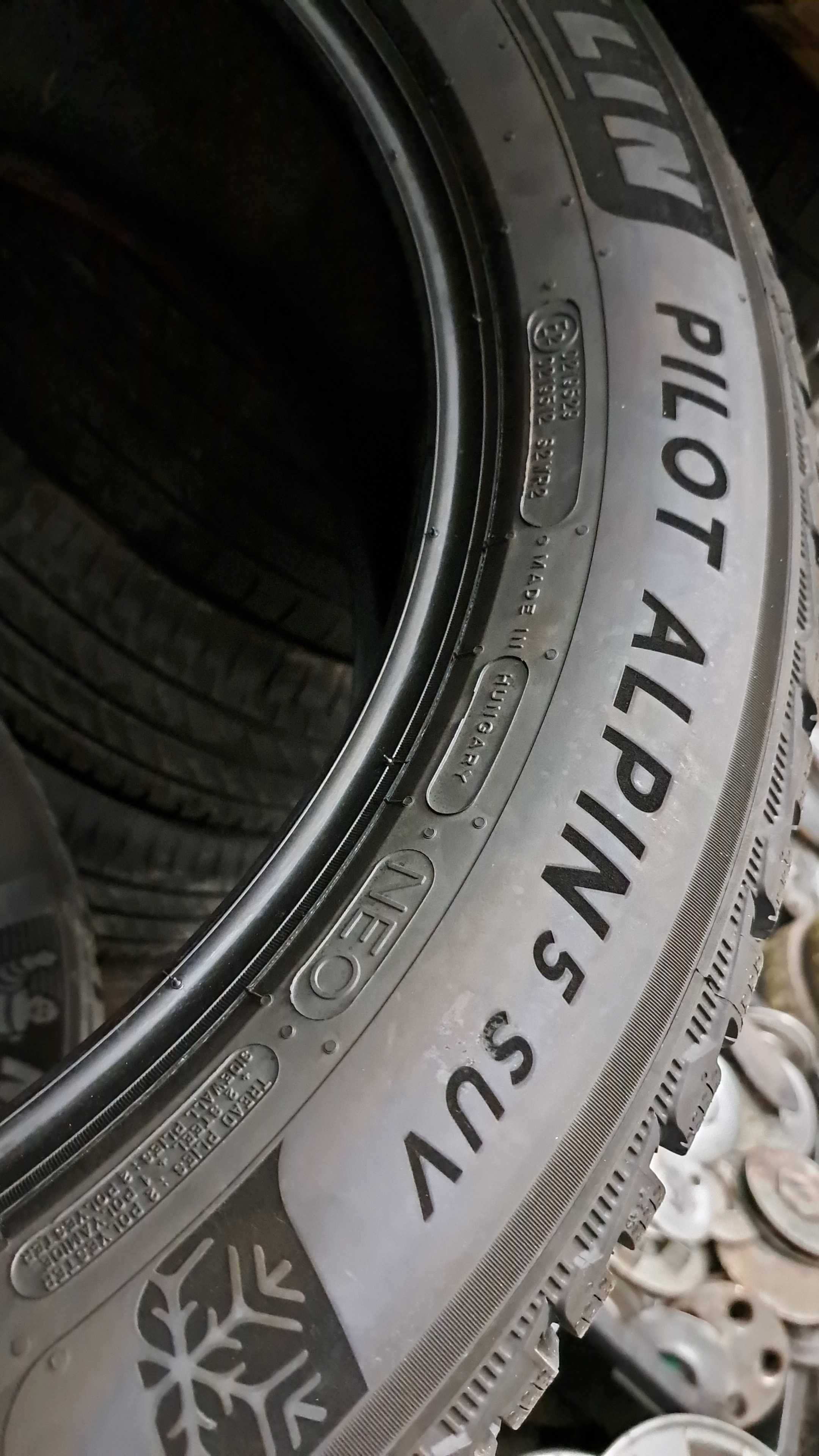 Opony 235/55R20 Michelin zima Pilot Alpin5 suv dot1923