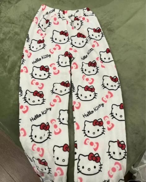 Piżamka hello kitty