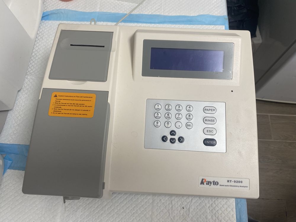 Біохімічний аналізатор RT 9200