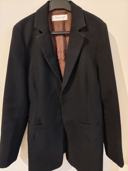 Blazer preto Origem
