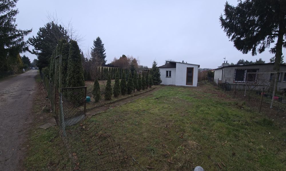 Działka rekreacyjna ROD Poznań Ławica 327 m2