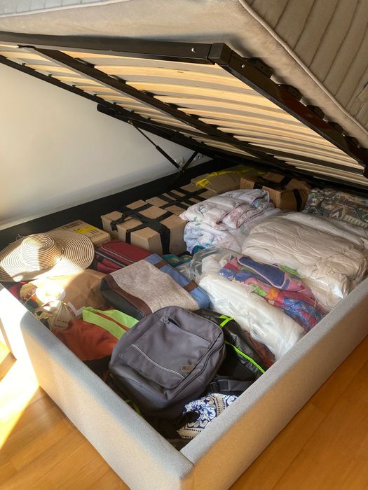 Sommier Belini lorient 140cm por 200cm com arrumação+colchão de mol