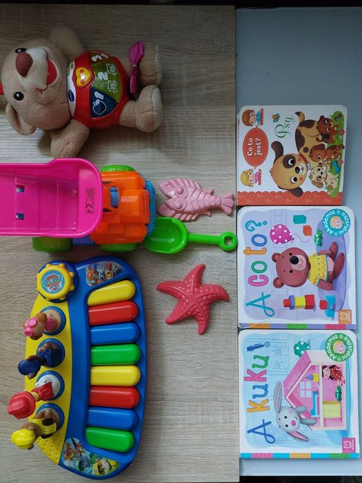 Zestaw zabawek dla dziecka psi patrol miś vtech książki