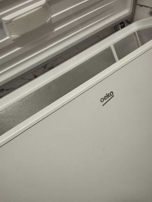 Морозильна камера ларь 450 л