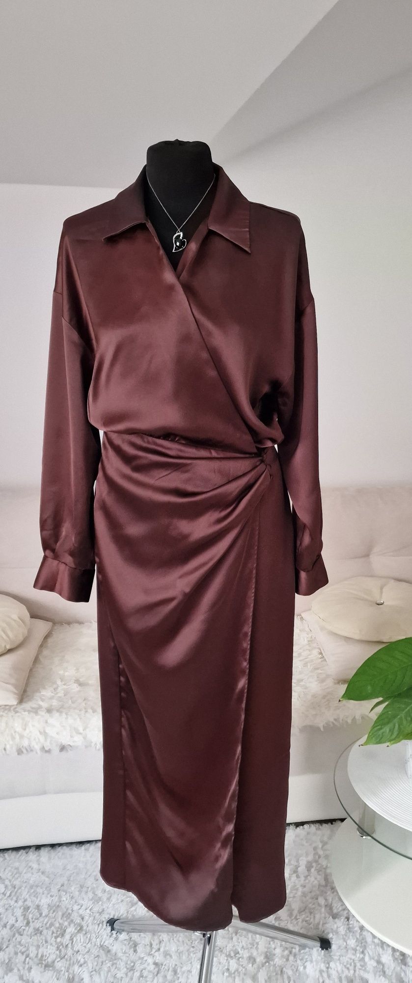 Sukienka satynowa"Zara".
