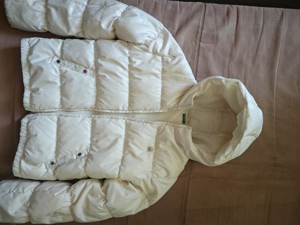 Женский пуховик Benetton (б/у) . Еврозима.