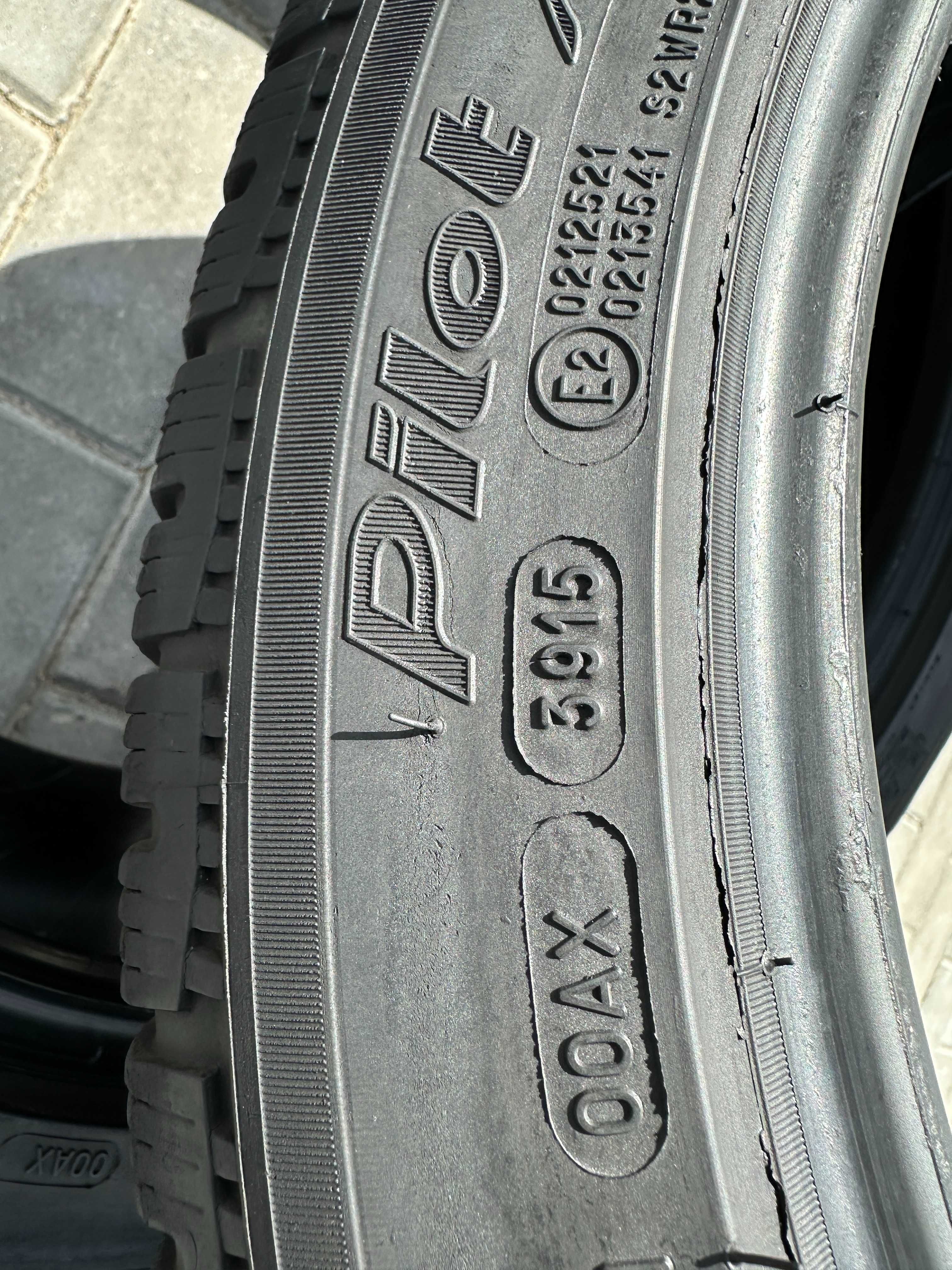 Opony Michelin 235/45 R.19