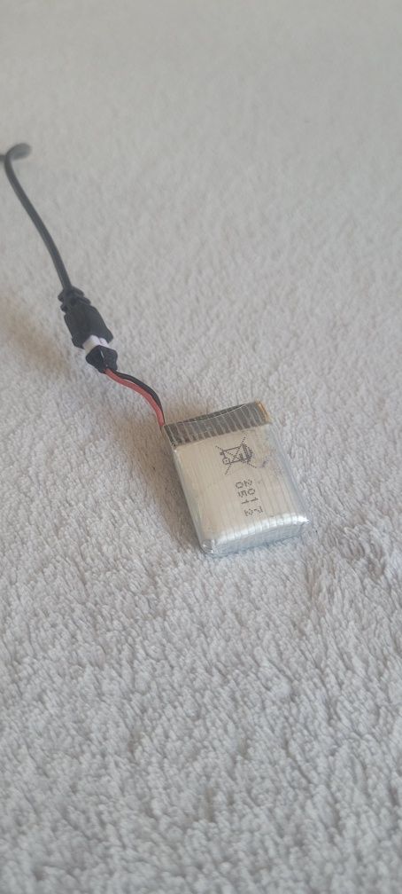 Mini Dron z kamerką