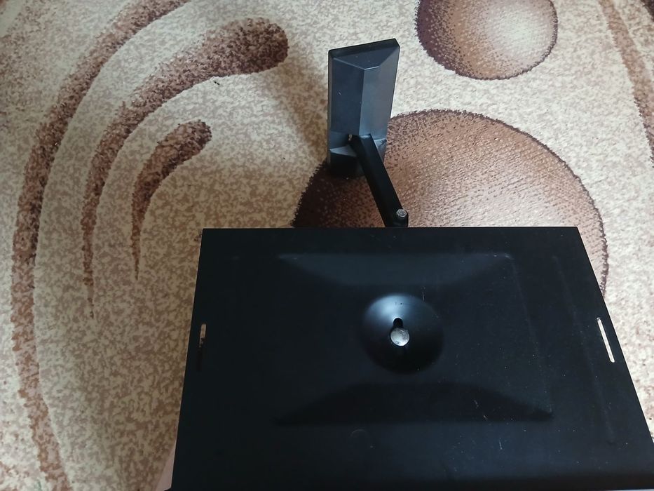 Кронштейн для телевизора