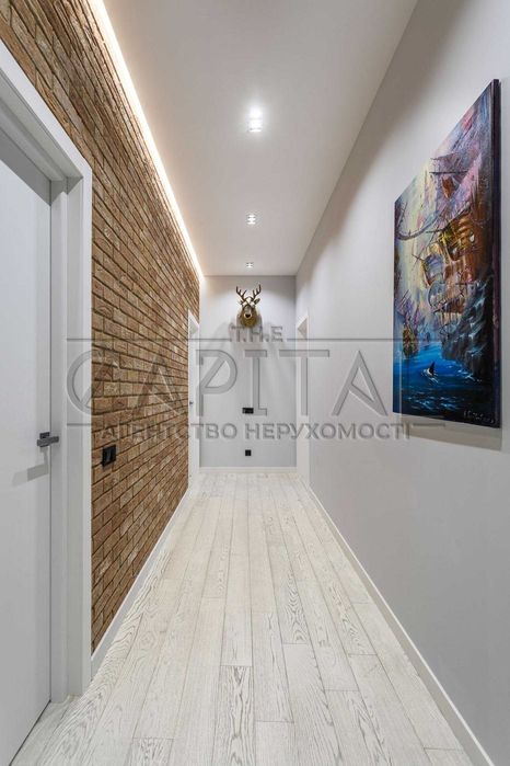 Продаж сучасна квартира 4-кімнати  вул. Лаврська 6 3 СПАЛЬНІ ЦЕНТР