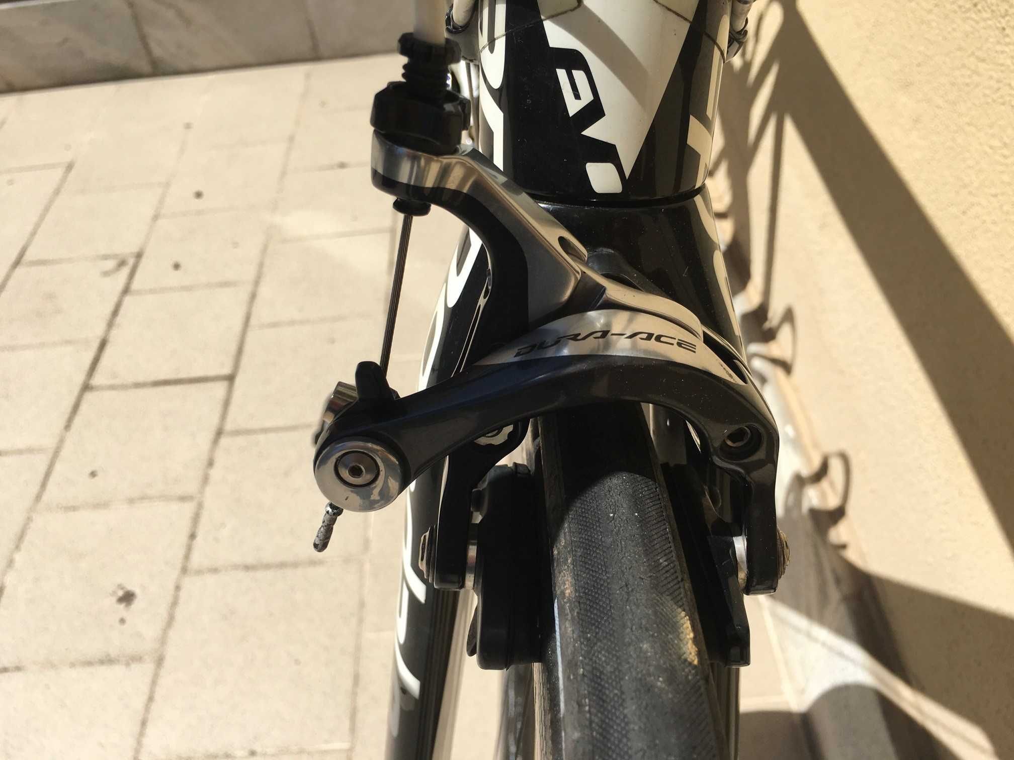 Cannondale SuperSix Hi-Mod Dura-Ace c/ medidor potência + rodas extra