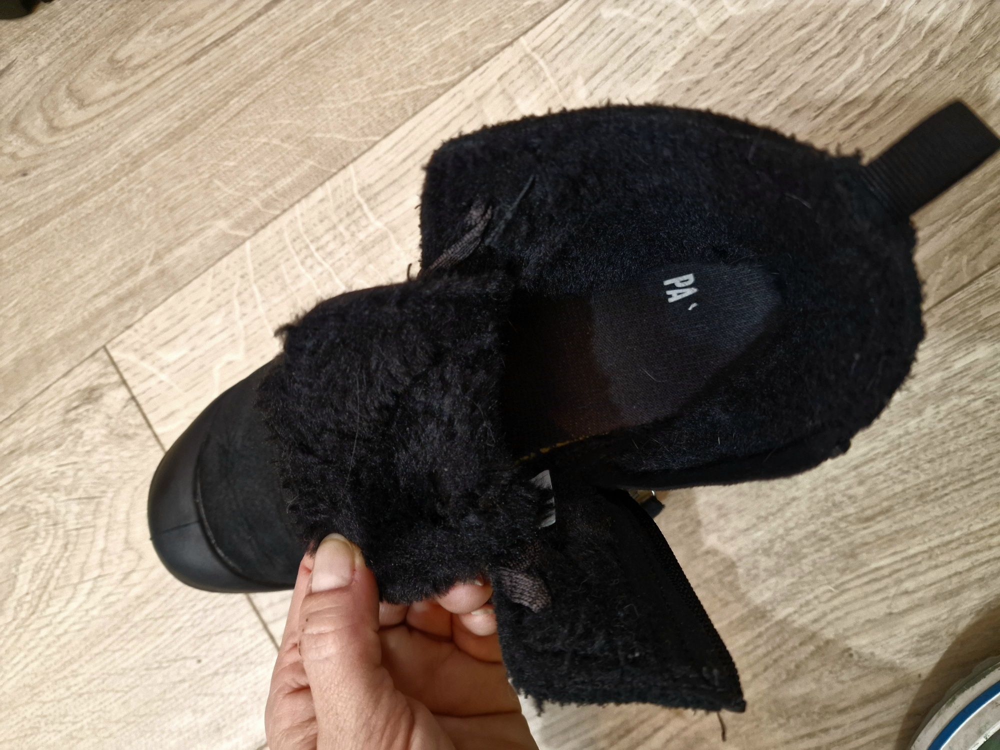 Palladium PAMPA hi zip wool buty zimowe ocieplane 39