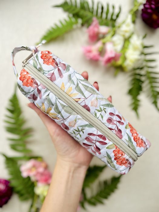 Piórnik, kosmetyczka, przybornik