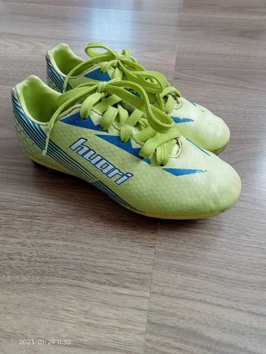 Korki chłopięce buty sportowe treningowe do piłki nożnej roz.30