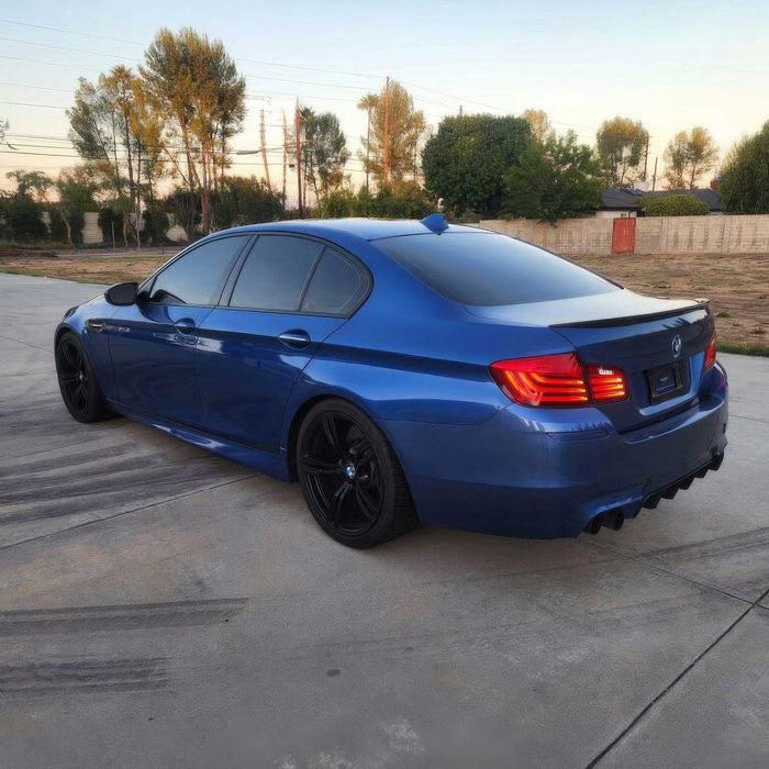 BMW M5      2015