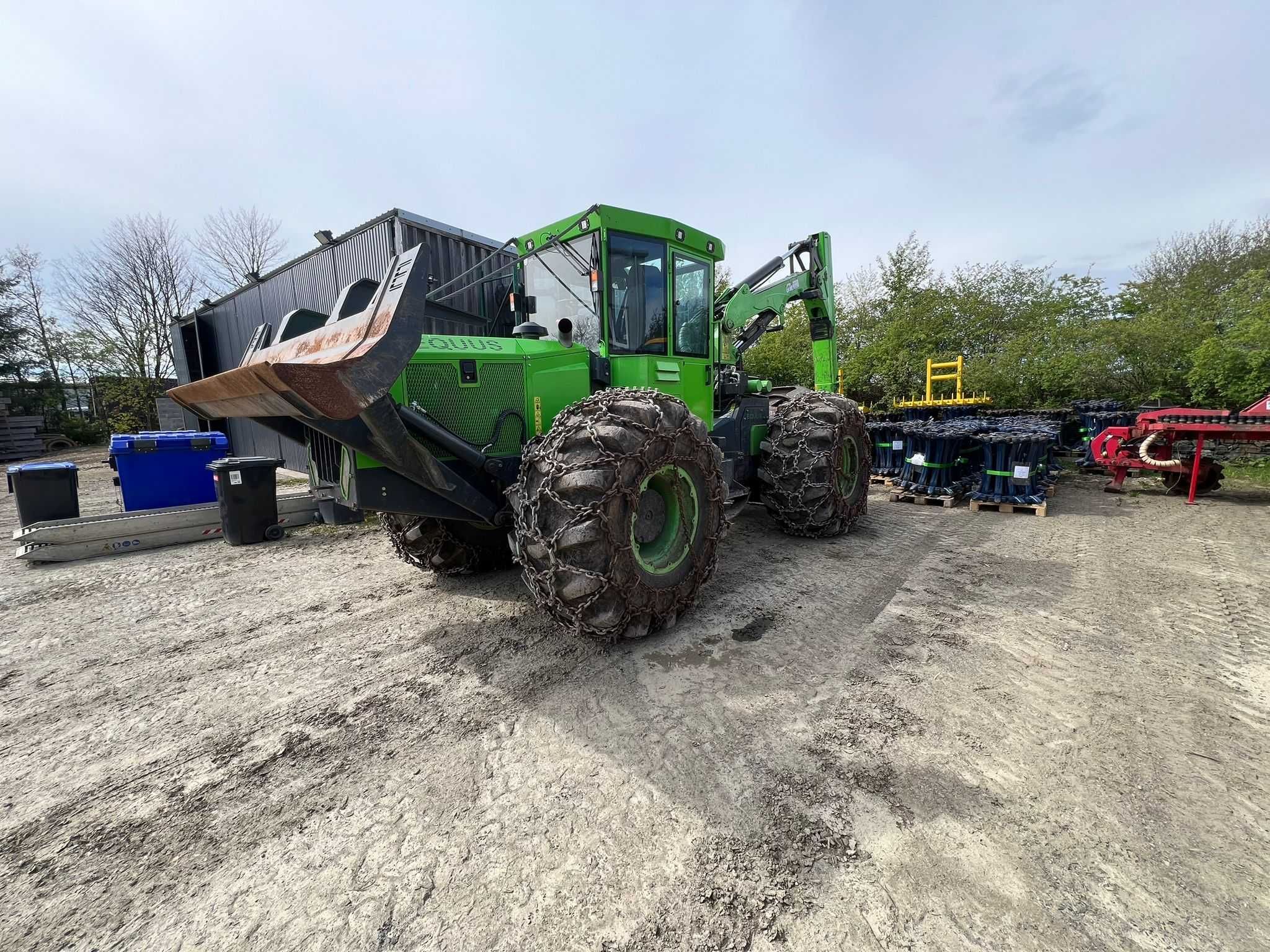 Skidder EQUUS 240