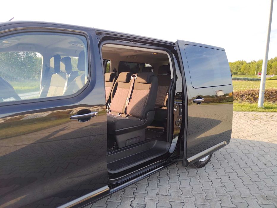 Wynajem busów 9 osobowych Bono-Car
