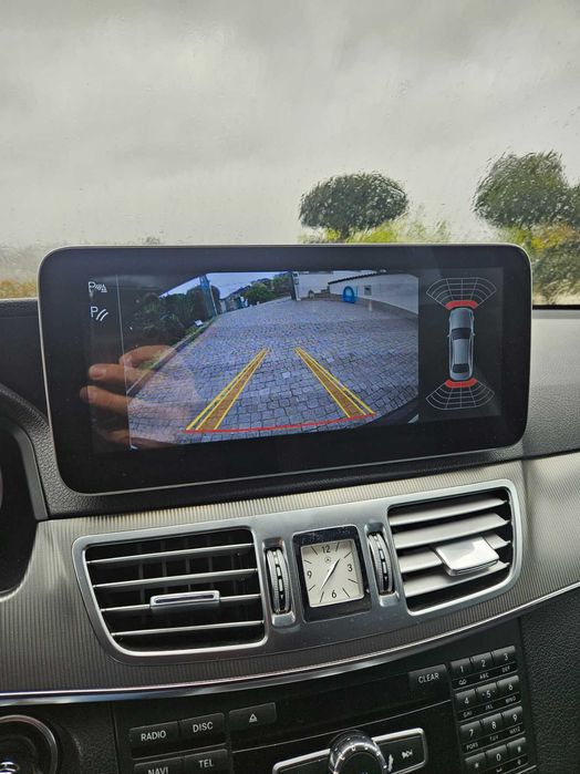 Mercedes Bens E300 Bluetec Hybrid