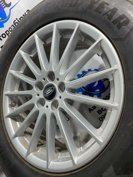 Диски з зимовою резиною Range Rover Velar 255/60 R18