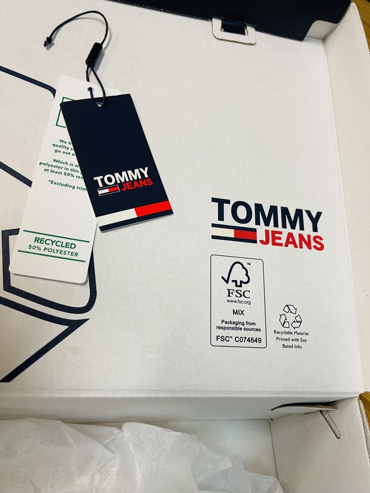 Sneakersy TOMMY JEANS rozm 39 białe