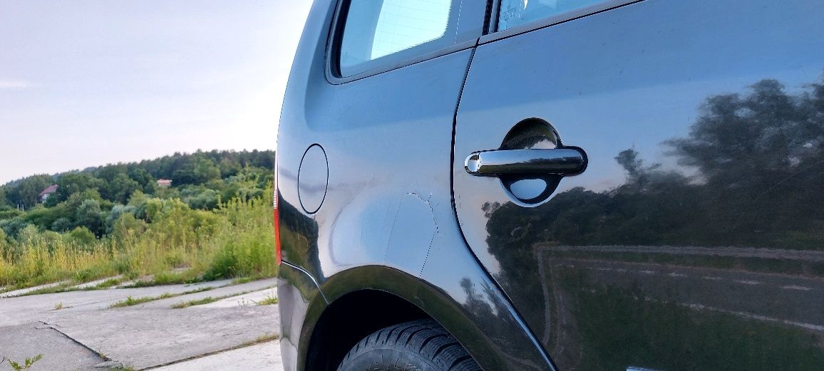 Volkswagen Touran 1.6 MPI + LPG 2006r