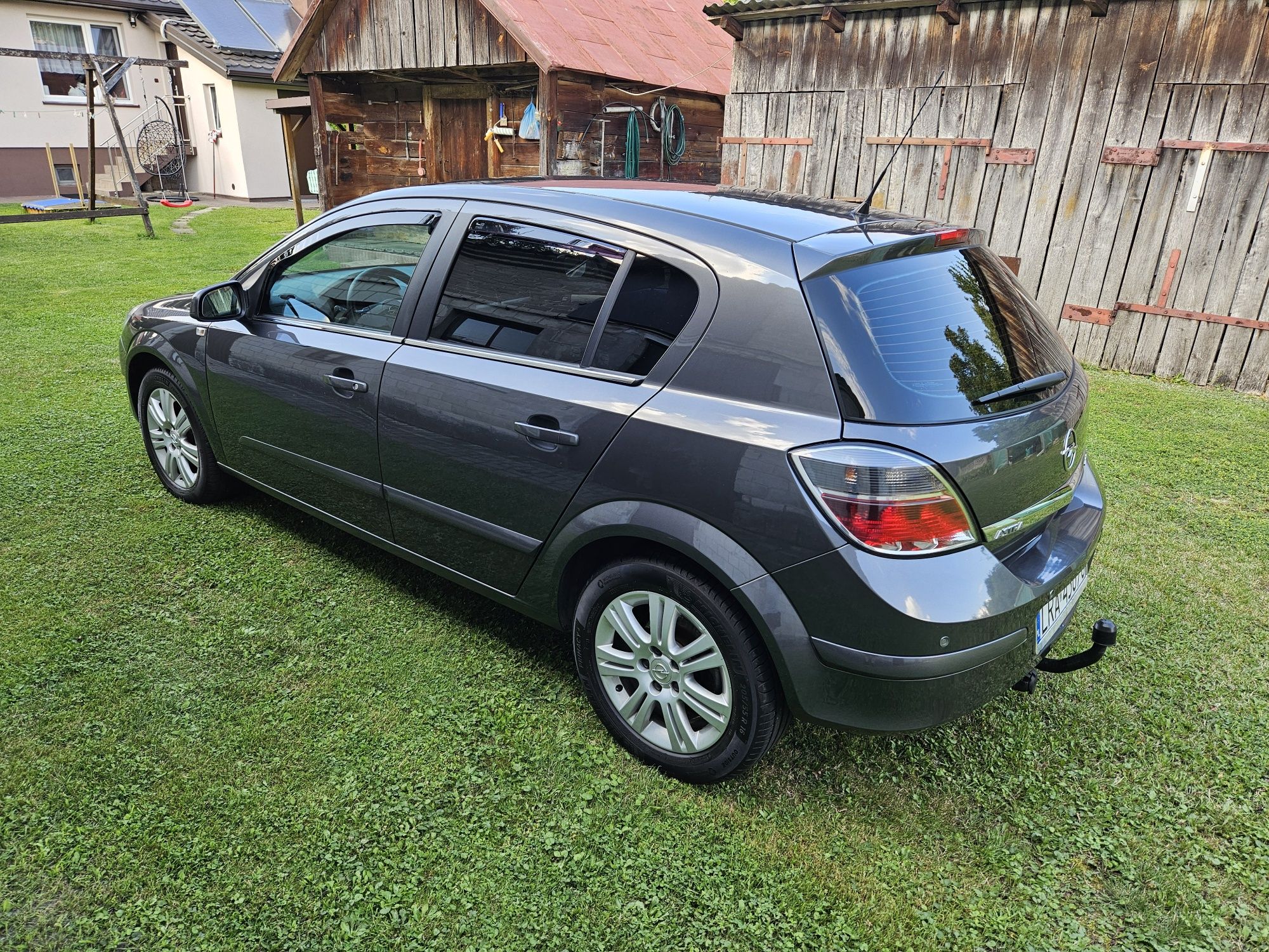 Opel Astra H 1.7 cdti 110 km