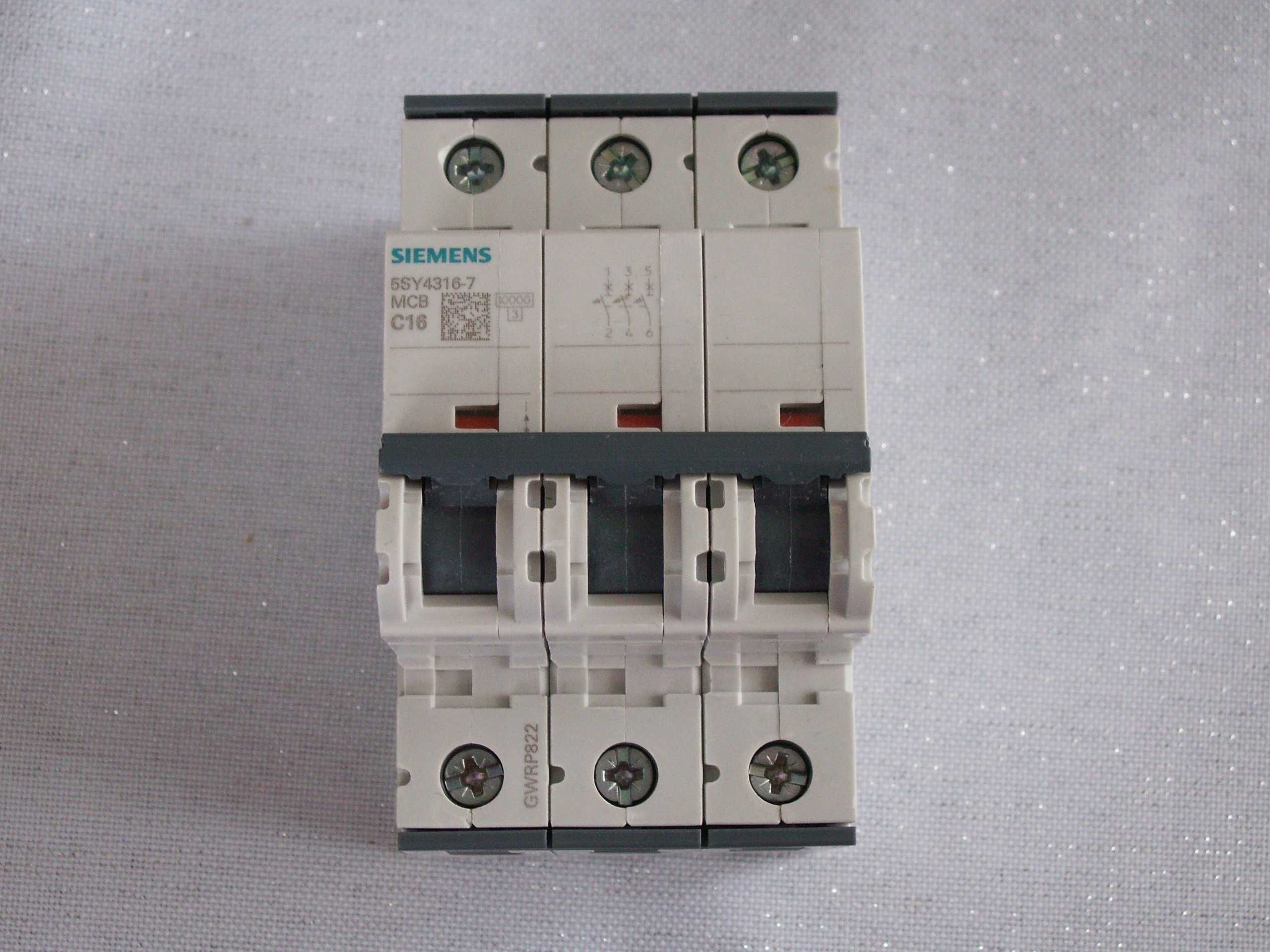 Wyłącznik nadmiarowo-prądowy 3P C 16A Siemens 5SY4316-7