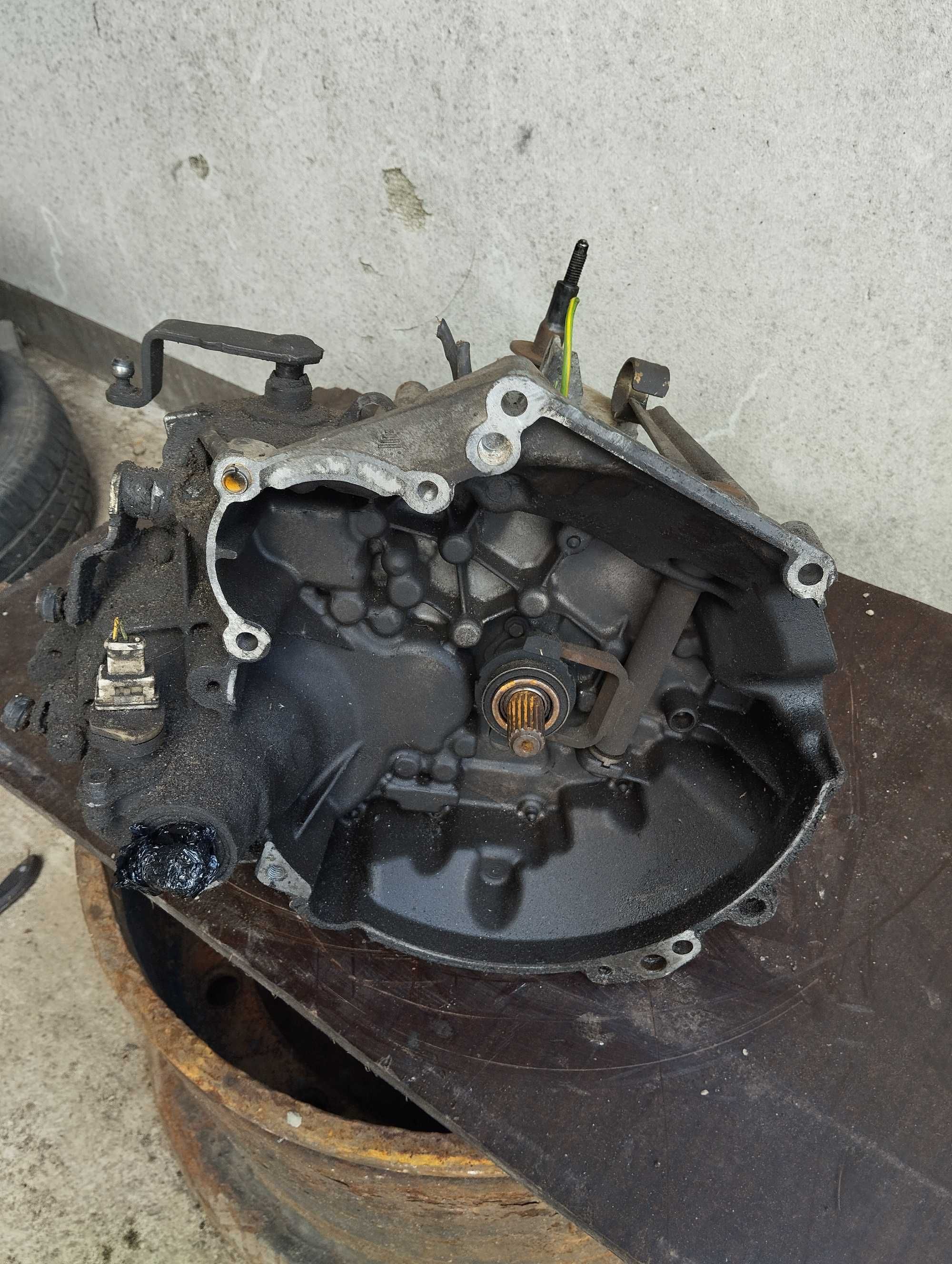 Skrzynia biegów 20CF08 Peugeot 206 1.1b