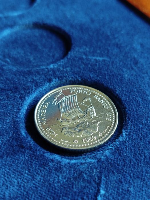 Moeda comemorativa de 100 Escudos- Porto Santo