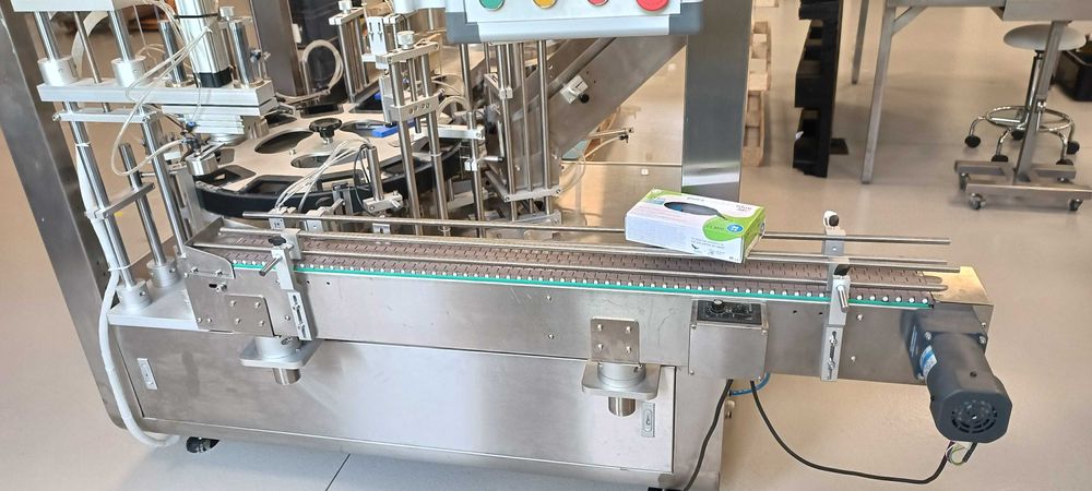 Maszyna produkcyjna- kartoniarka