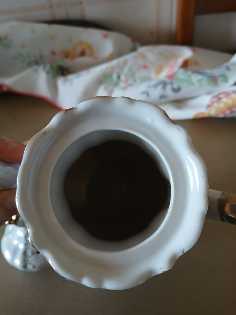 Bule de porcelana