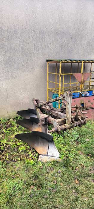 Pług 3 skibowy Polski