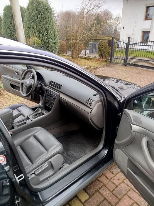 Audi A4 AVANT 1.9TDI 130KM