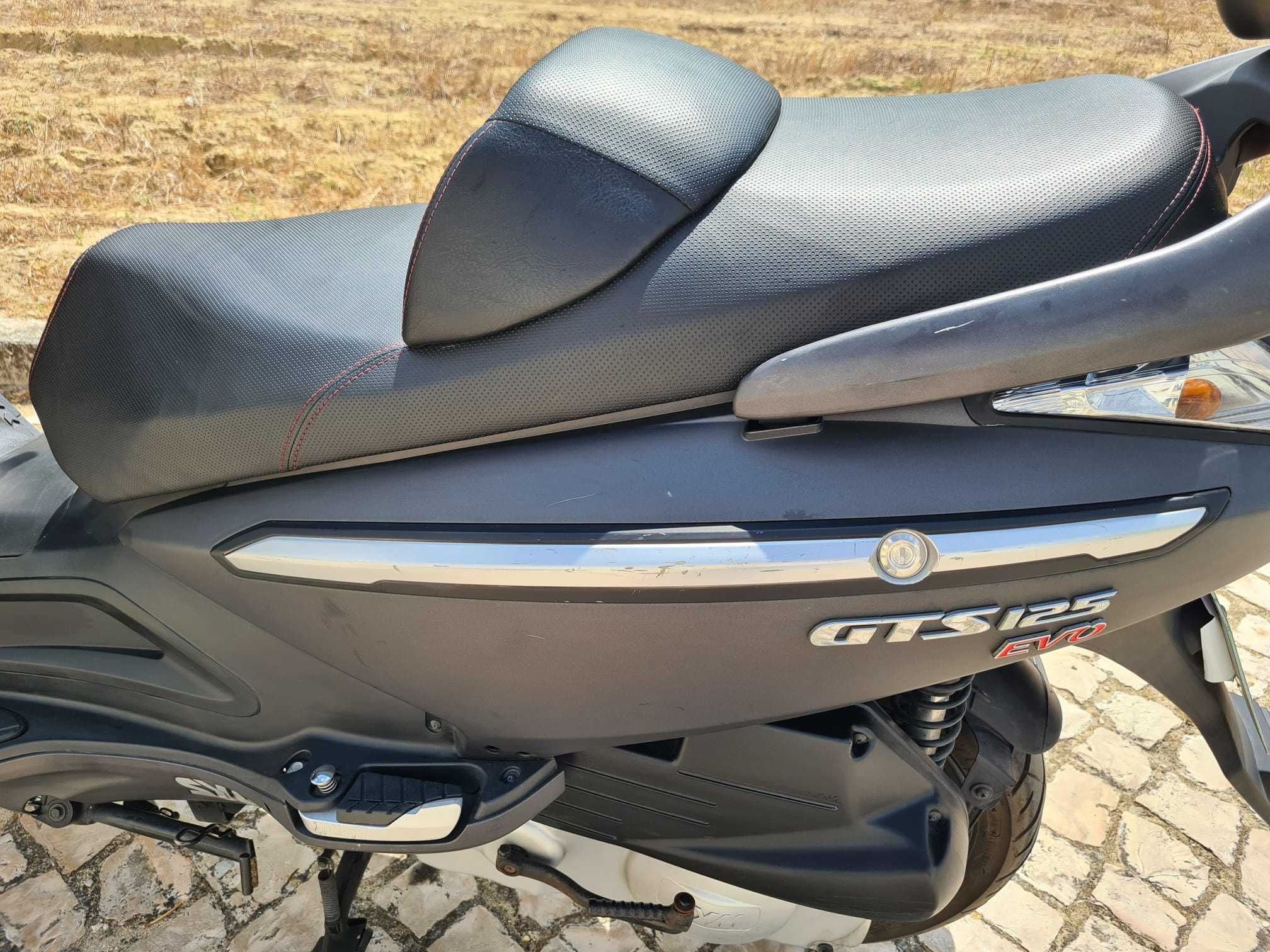 Moto Sym GTS EVO 125cc 15000km