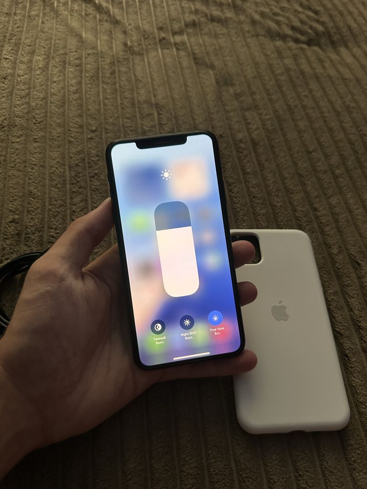 Iphone 11 pro max 64 gb