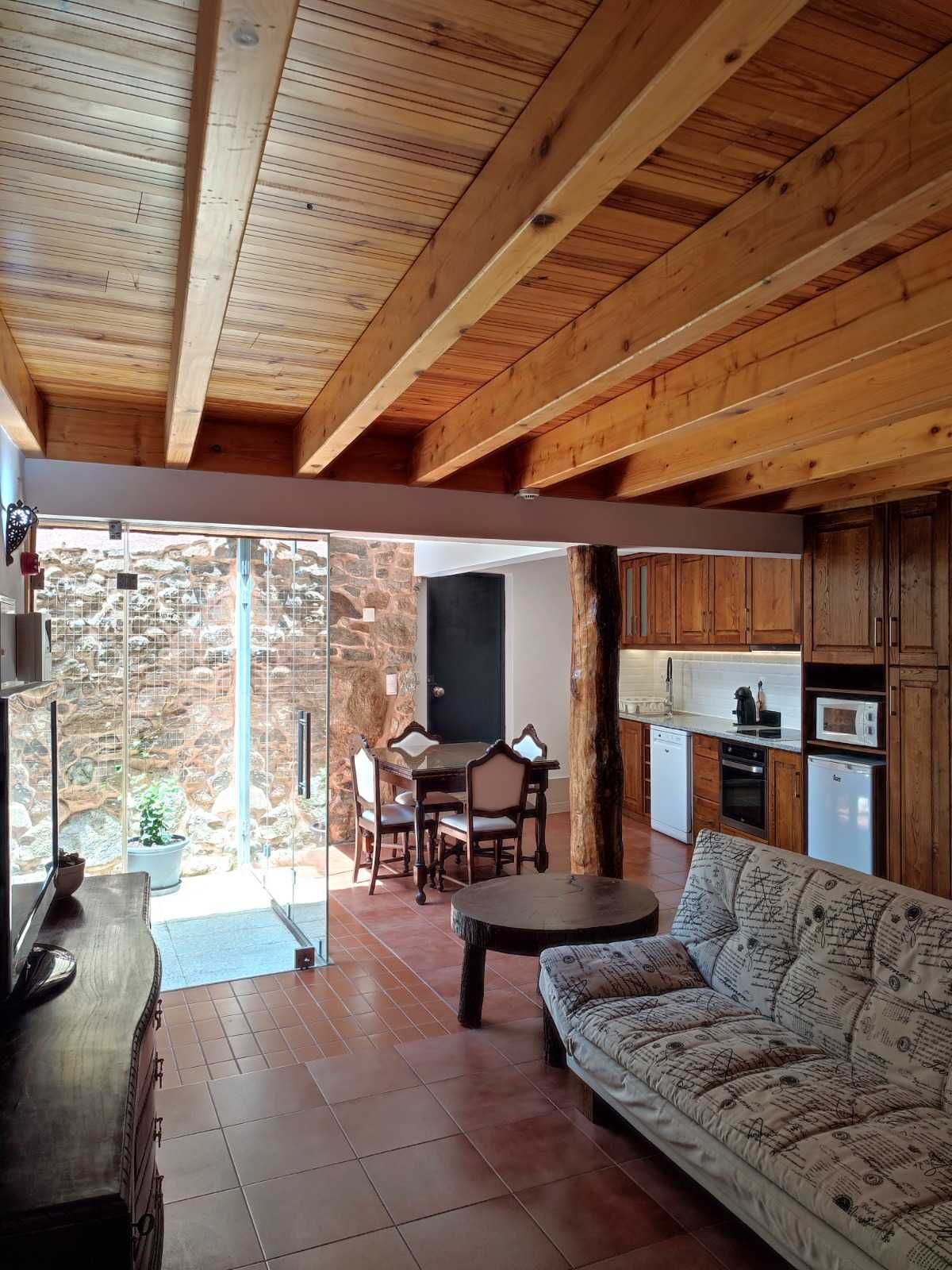 Aluguer de Casa na Serra da Estrela (Cortes do Meio) Piscinas Naturais