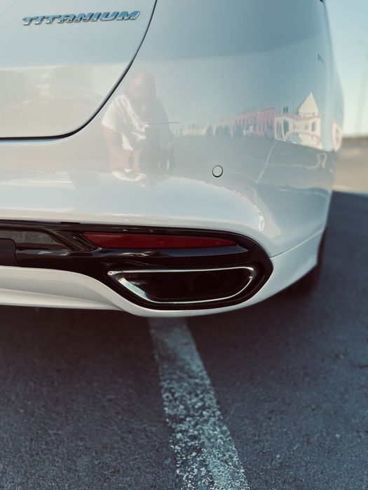 Ford Fusion Titanium  Energy plugin hybrid