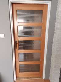 Drzwi wewnętrzne drewniane jak nowe bez ościeżnic 6 sztuk