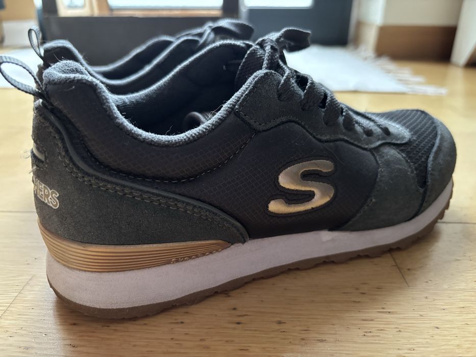 Sapatilhas Skechers OG 85